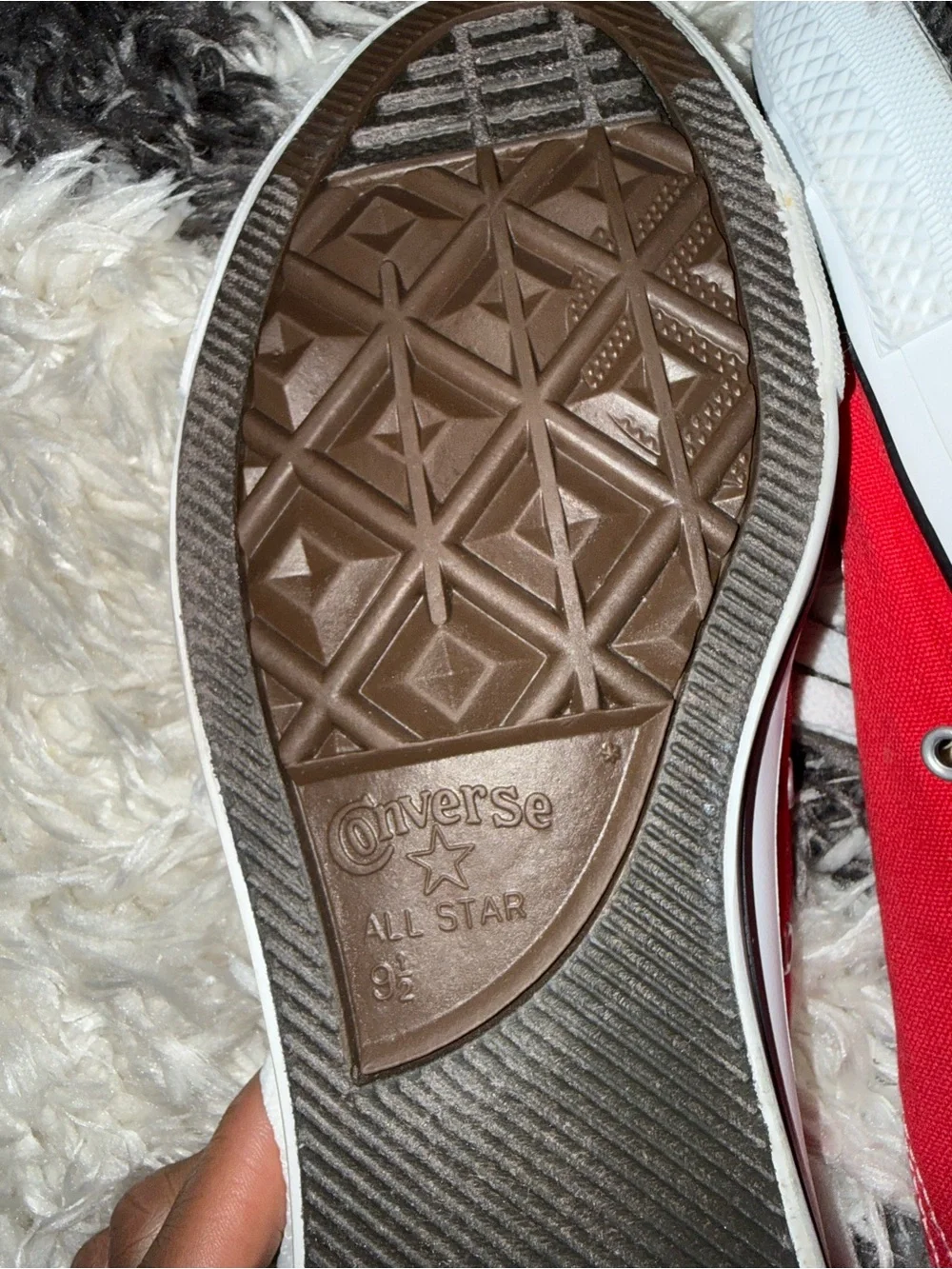 Men’s Converse - Picture 3 of 5